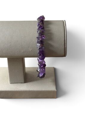 Hand Crafted Purple Amethyst Chip Beaded Stretch Bracelet